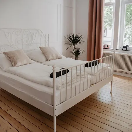 4 Altbauparadies Fuer Gruppenreisende Und Familien Im Zentralen Bremer Fluesseviertel * Bremen